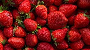 Inilah Manfaat-Manfaat Baik Yang Diberikan Buah Strawberry Pada Tubuh